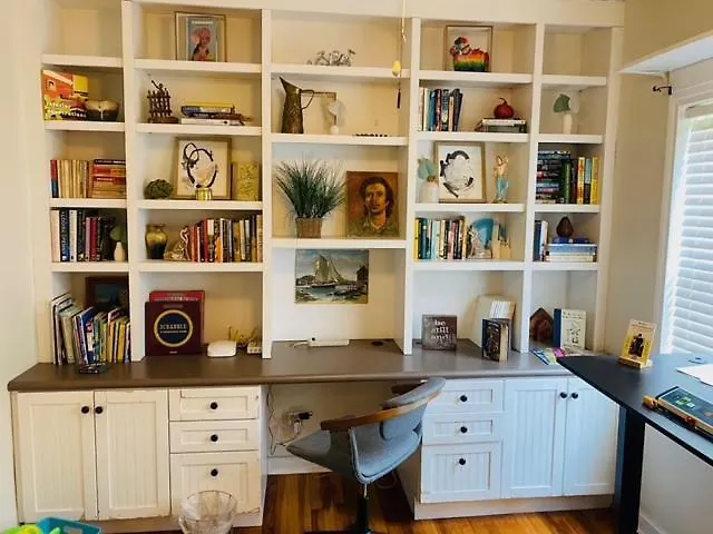 Ferienhaus Midtown Cottage- Walk To Whole Foods *